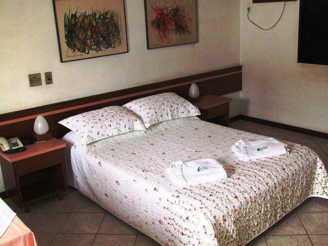 Alpes Hotel Венда-Нова-ду-Имигранти Экстерьер фото